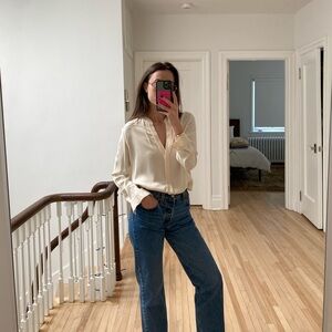 Aritzia Babaton Ivory Creama Button-Up Blouse